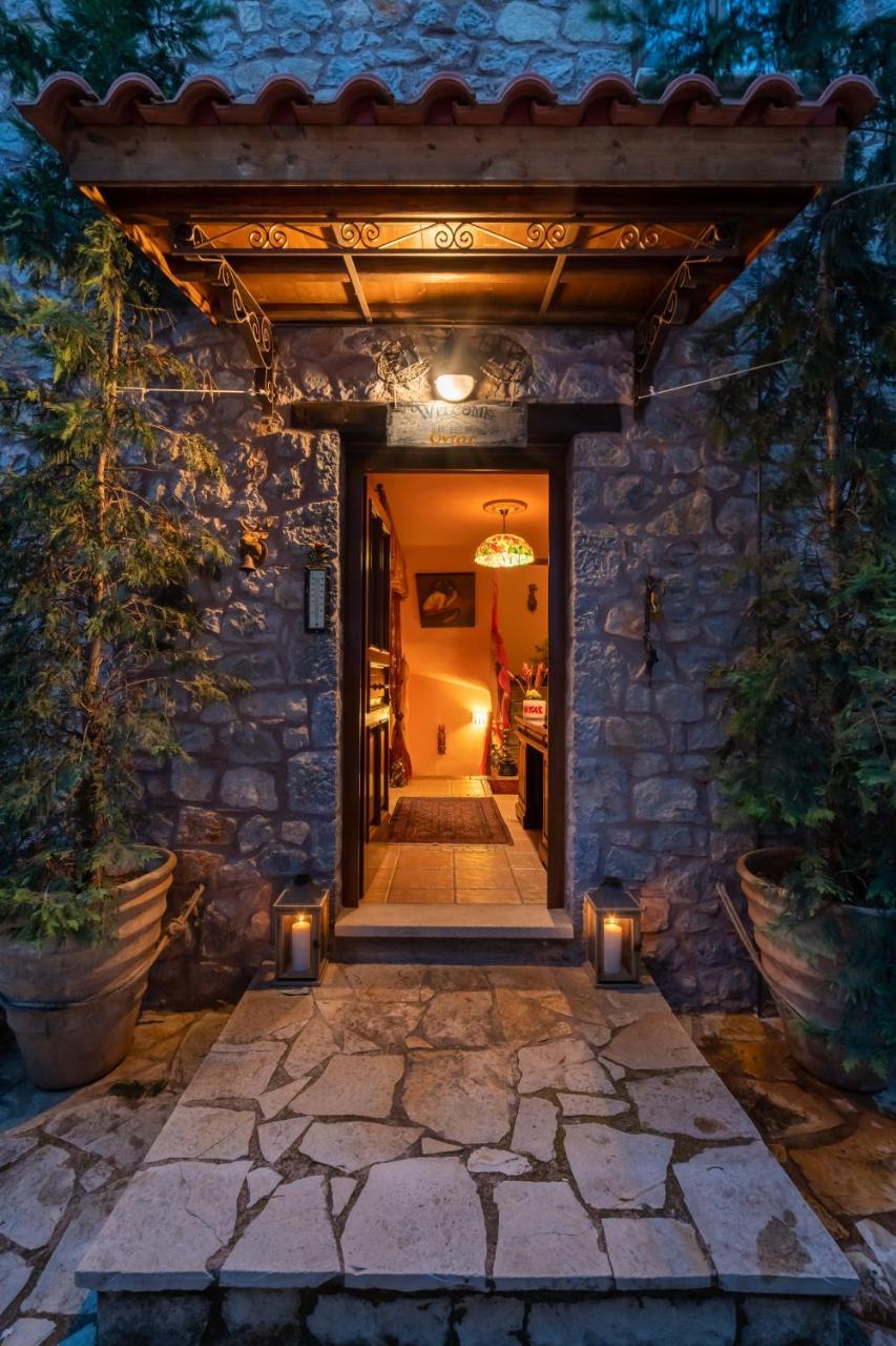 Ontas Guesthouse & Spa Arachova Dış mekan fotoğraf